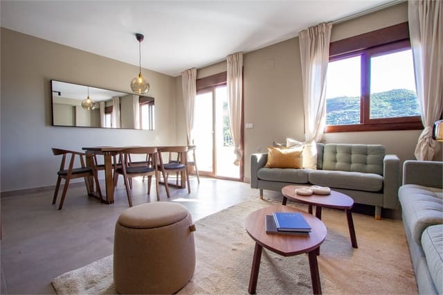 3 soveværelse Byhus til salg i Almuñécar med swimmingpool garage - € 275.000 (Ref: 9207273)