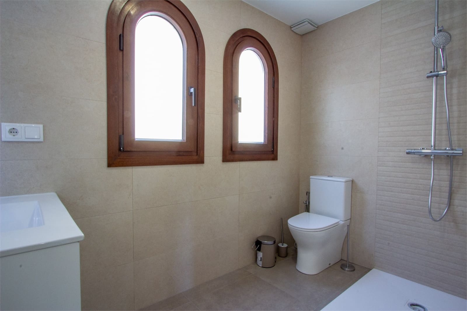 3 soveværelse Byhus til salg i Almunecar med swimmingpool garage - € 275.000 (Ref: 9207273)