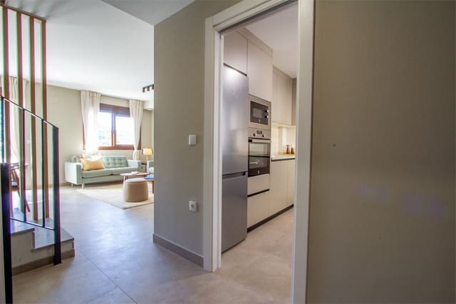 3 soveværelse Byhus til salg i Almuñécar med swimmingpool garage - € 275.000 (Ref: 9207273)