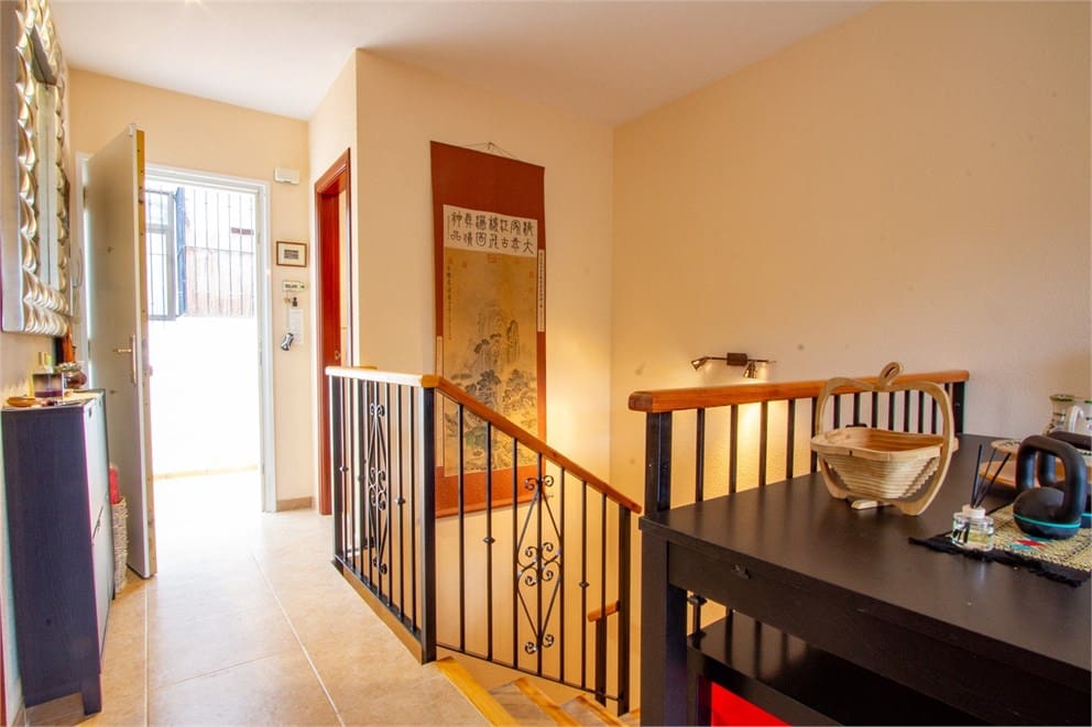 2 soveværelse Lejlighed til salg i Lentegi - € 110.000 (Ref: 9207274)