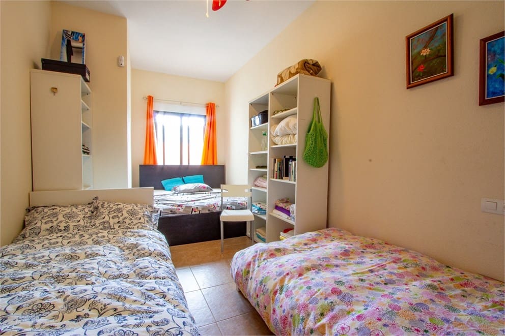 2 soveværelse Lejlighed til salg i Lentegi - € 110.000 (Ref: 9207274)