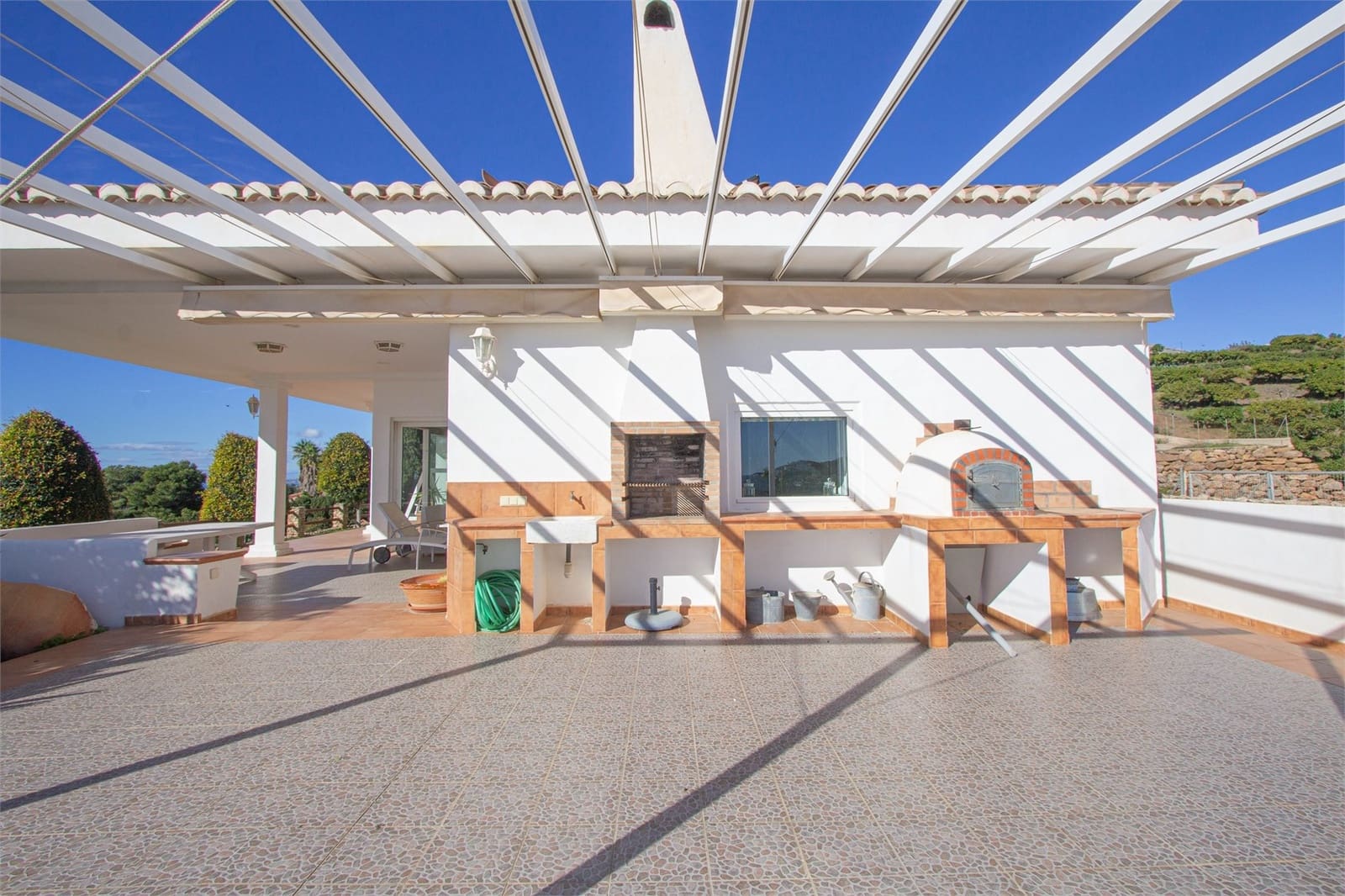 3 soveværelse Villa til salg i Torrox med garage - € 675.000 (Ref: 9207279)