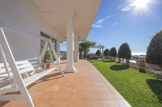 3 soveværelse Villa til salg i Torrox med garage - € 675.000 (Ref: 9207279)