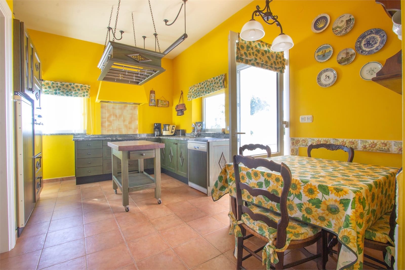 3 soveværelse Villa til salg i Torrox med garage - € 675.000 (Ref: 9207279)