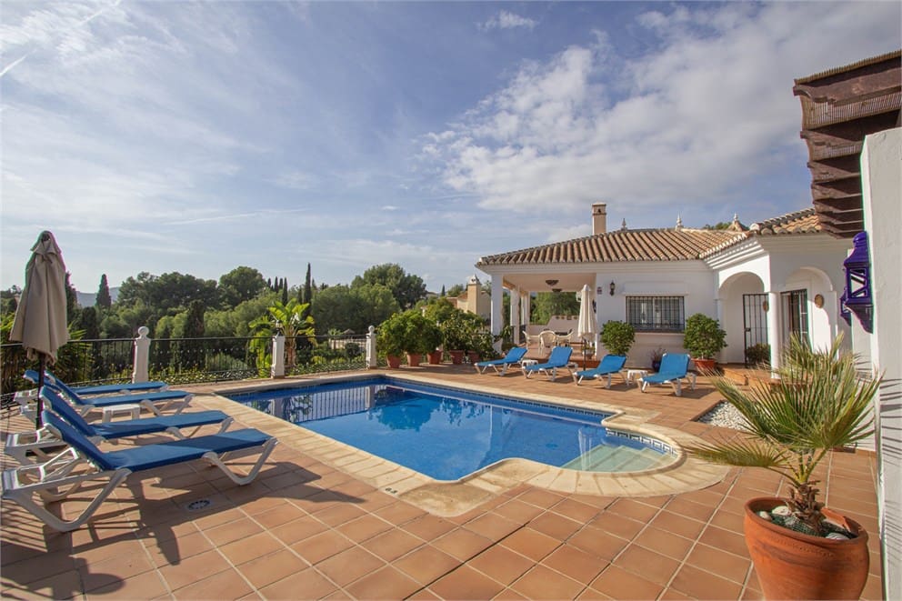 5 soveværelse Villa til salg i Frigiliana med swimmingpool garage - € 1.299.000 (Ref: 9207280)