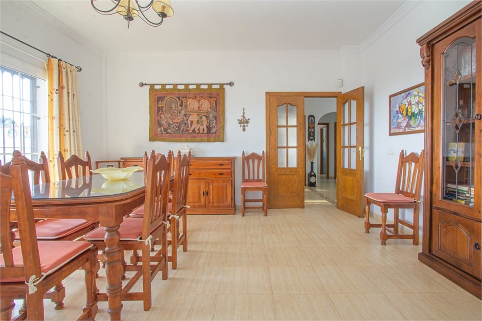 5 soveværelse Villa til salg i Frigiliana med swimmingpool garage - € 1.299.000 (Ref: 9207280)