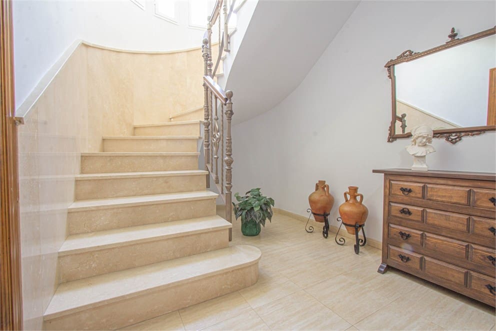 5 soveværelse Villa til salg i Frigiliana med swimmingpool garage - € 1.299.000 (Ref: 9207280)