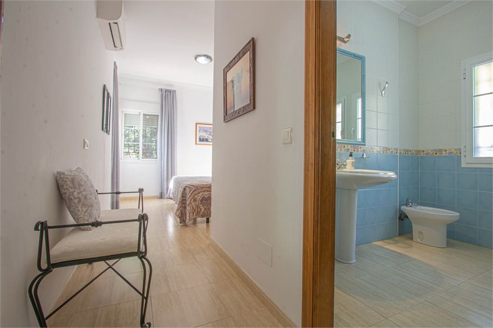 5 soveværelse Villa til salg i Frigiliana med swimmingpool garage - € 1.299.000 (Ref: 9207280)