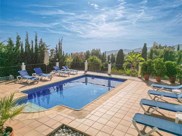 5 soverom Villa til salgs i Frigiliana med svømmebasseng garasje - € 1 299 000 (Ref: 9207280)