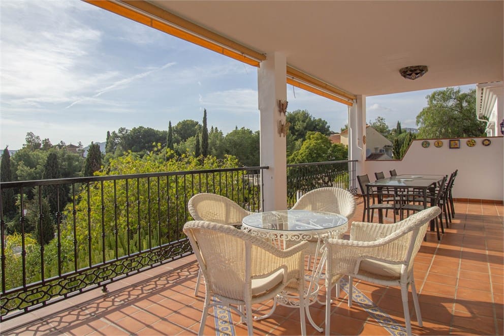 5 soveværelse Villa til salg i Frigiliana med swimmingpool garage - € 1.299.000 (Ref: 9207280)