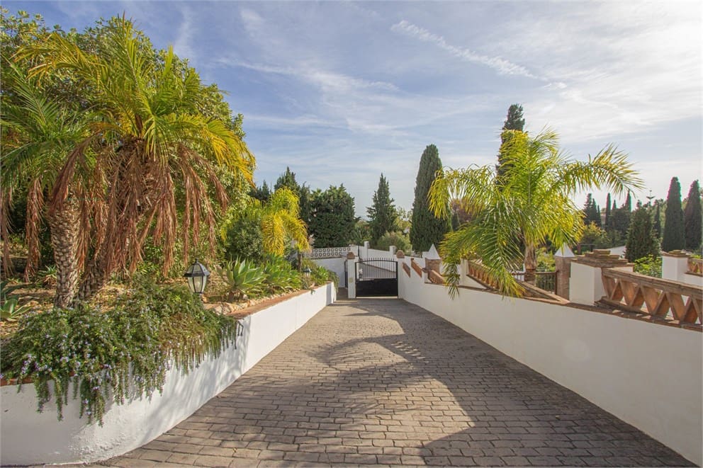 5 soveværelse Villa til salg i Frigiliana med swimmingpool garage - € 1.299.000 (Ref: 9207280)