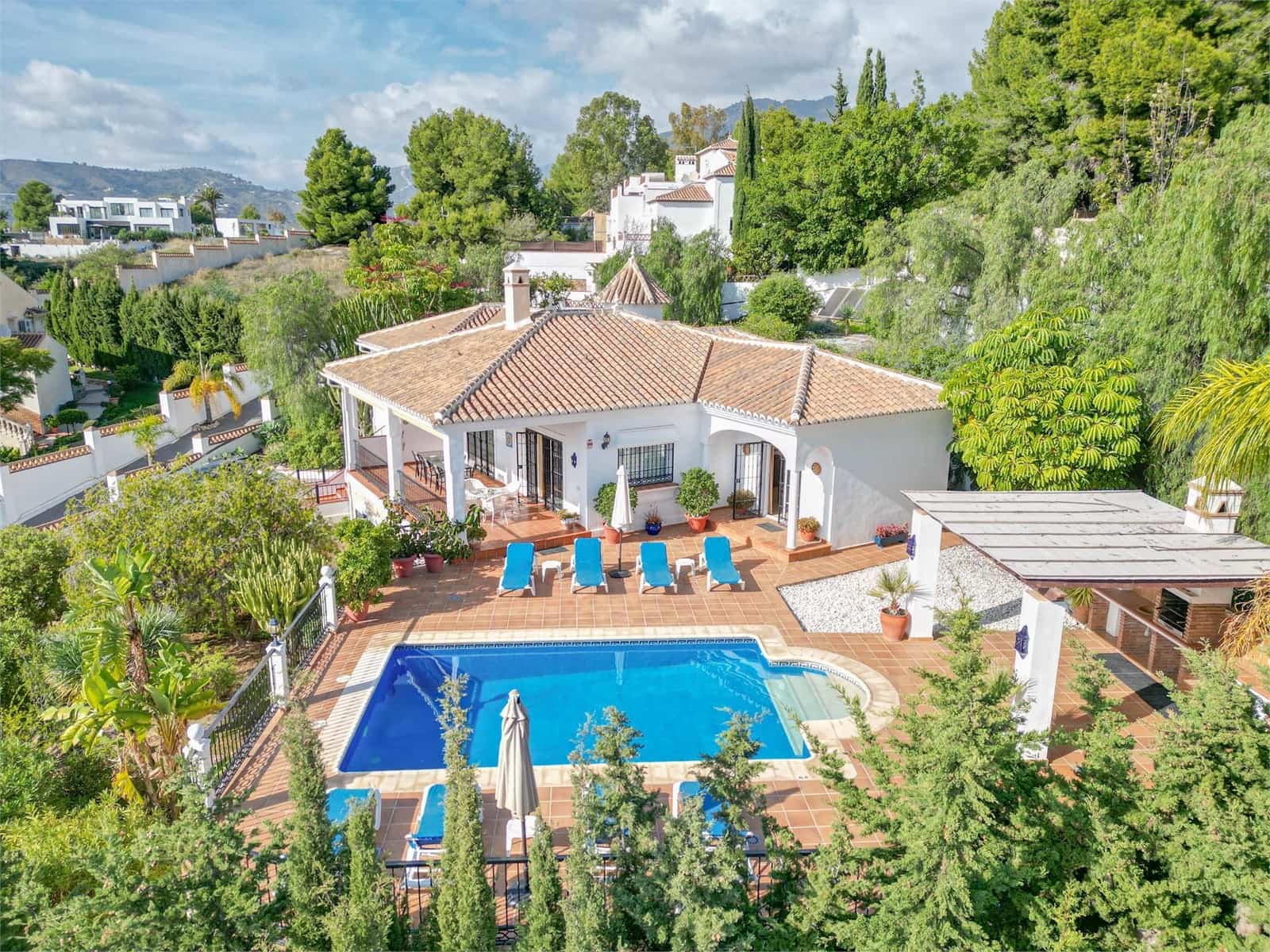 5 soveværelse Villa til salg i Frigiliana med swimmingpool garage - € 1.299.000 (Ref: 9207280)