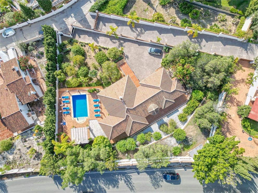 5 soveværelse Villa til salg i Frigiliana med swimmingpool garage - € 1.299.000 (Ref: 9207280)