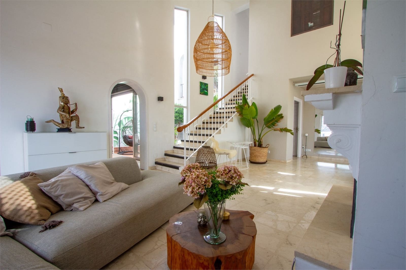 5 soveværelse Villa til salg i Almunecar med garage - € 890.000 (Ref: 9207282)