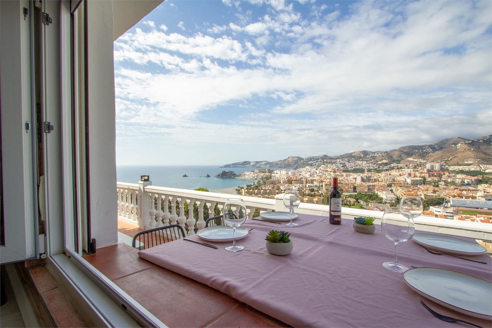 5 soveværelse Villa til salg i Almunecar med garage - € 890.000 (Ref: 9207282)