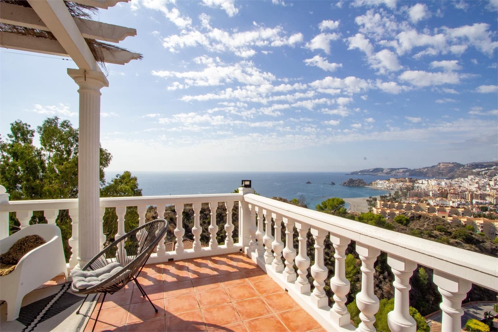 5 soveværelse Villa til salg i Almunecar med garage - € 890.000 (Ref: 9207282)