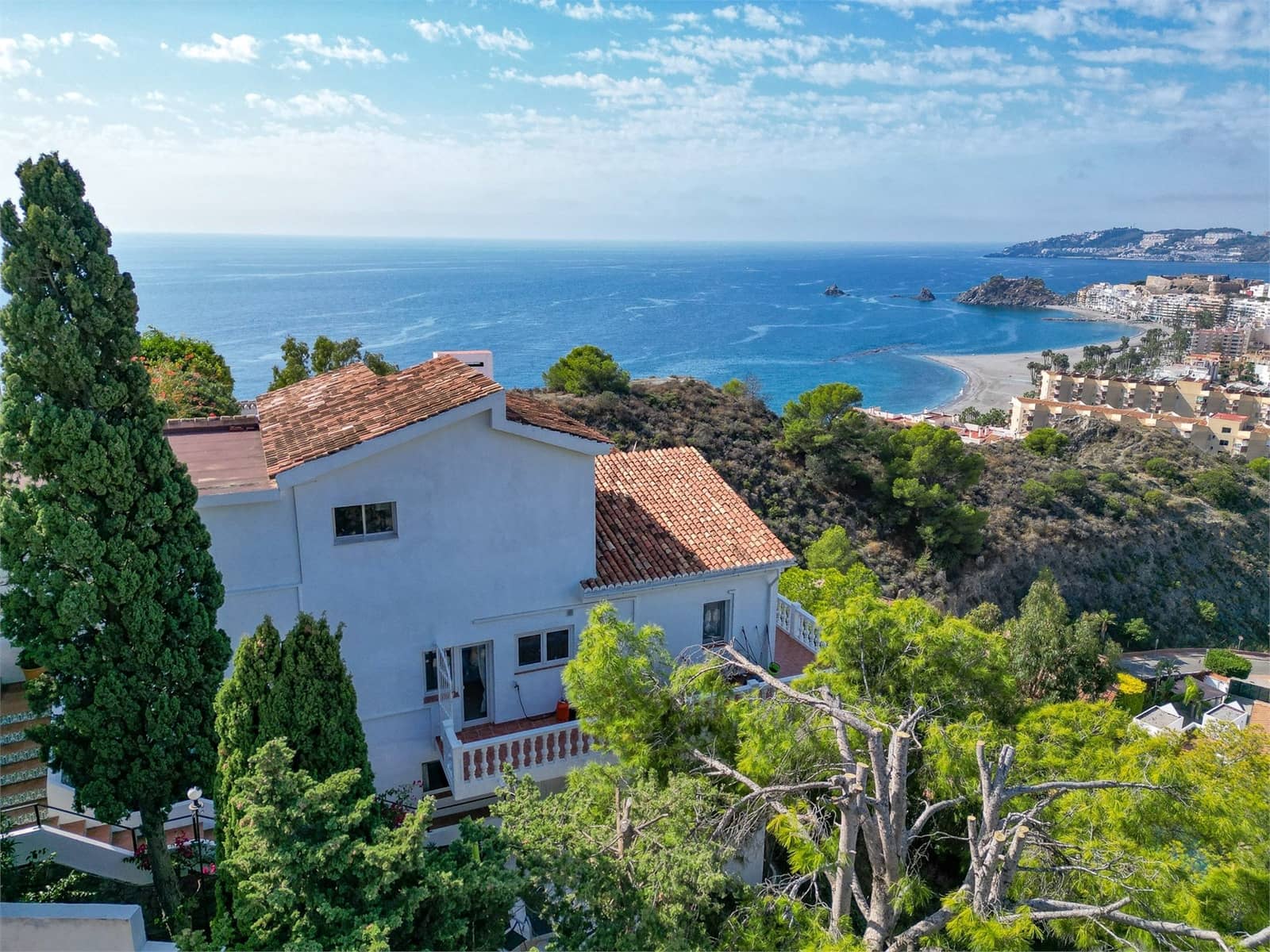 5 soveværelse Villa til salg i Almunecar med garage - € 890.000 (Ref: 9207282)