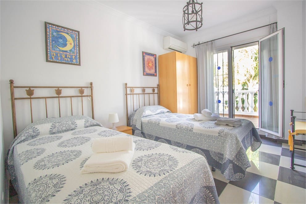 6 soveværelse Villa til salg i Frigiliana med swimmingpool garage - € 950.000 (Ref: 9207285)