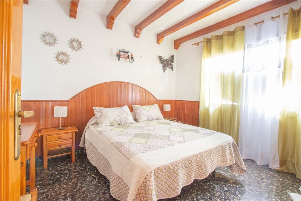 6 soveværelse Villa til salg i Frigiliana med swimmingpool garage - € 950.000 (Ref: 9207285)