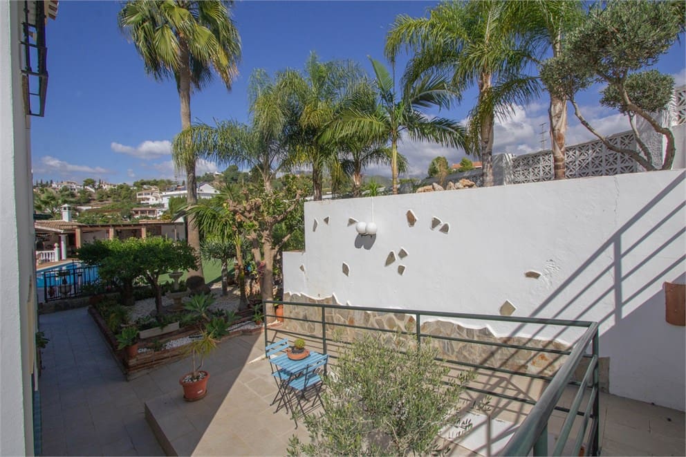 6 soveværelse Villa til salg i Frigiliana med swimmingpool garage - € 950.000 (Ref: 9207285)