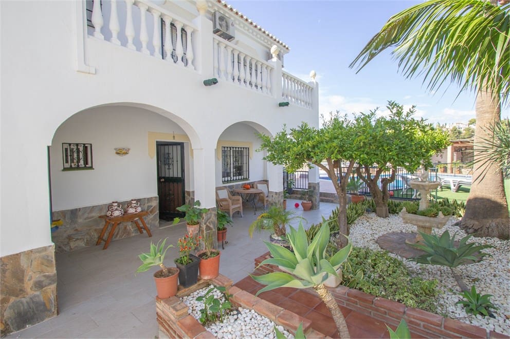 6 soveværelse Villa til salg i Frigiliana med swimmingpool garage - € 950.000 (Ref: 9207285)