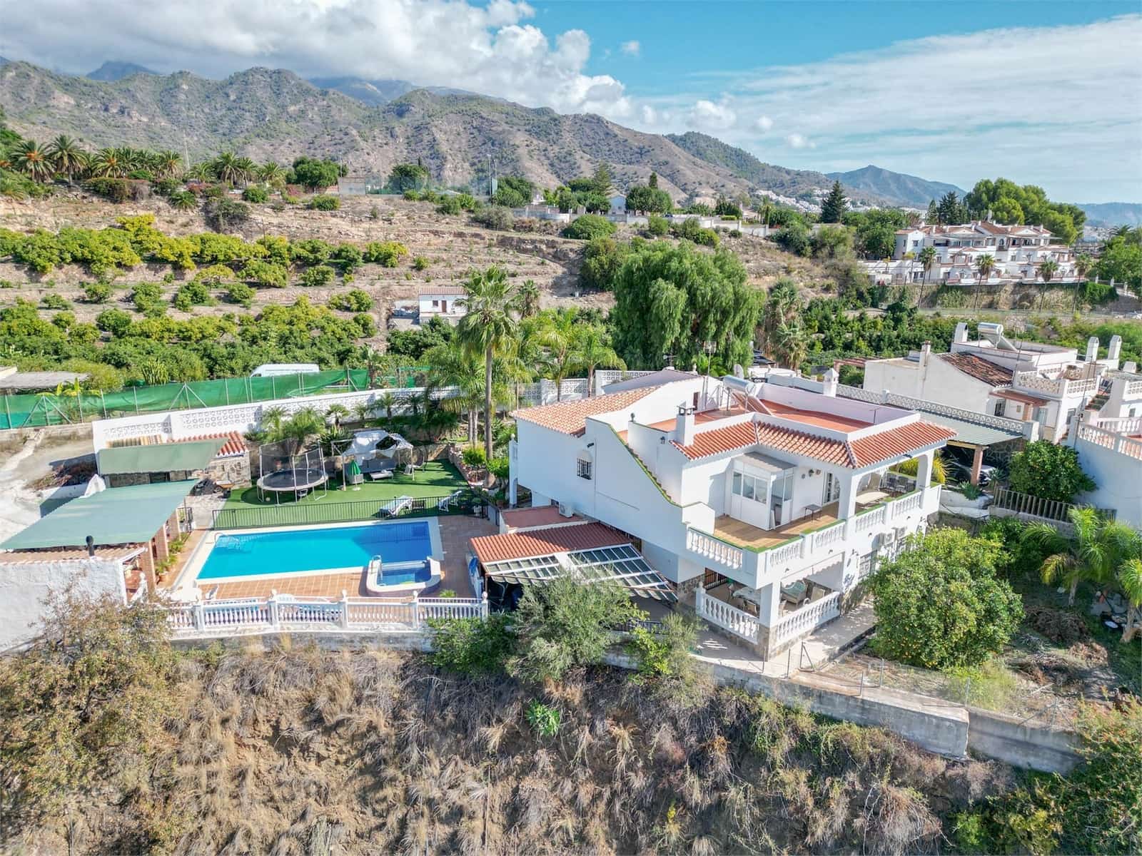 6 soveværelse Villa til salg i Frigiliana med swimmingpool garage - € 950.000 (Ref: 9207285)