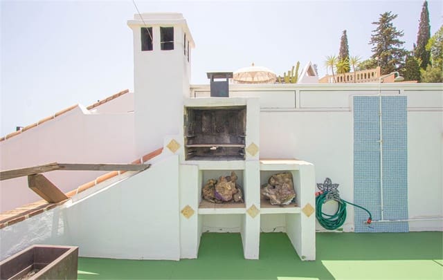 3 camera da letto Villetta a Schiera in vendita in Nerja con piscina - 340.000 € (Rif: 9207288)