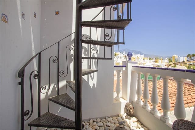 3 camera da letto Villetta a Schiera in vendita in Nerja con piscina - 340.000 € (Rif: 9207288)