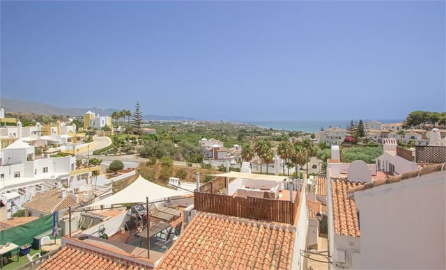 3 camera da letto Villetta a Schiera in vendita in Nerja con piscina - 340.000 € (Rif: 9207288)