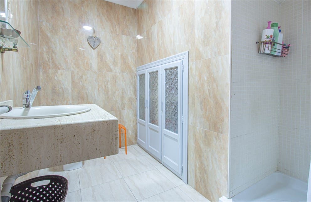 3 chambre Villa/Maison Mitoyenne à vendre à Nerja avec piscine - 340 000 € (Ref: 9207288)