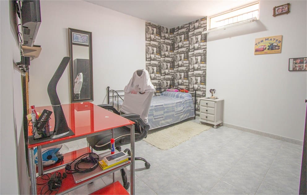 3 chambre Villa/Maison Mitoyenne à vendre à Nerja avec piscine - 340 000 € (Ref: 9207288)