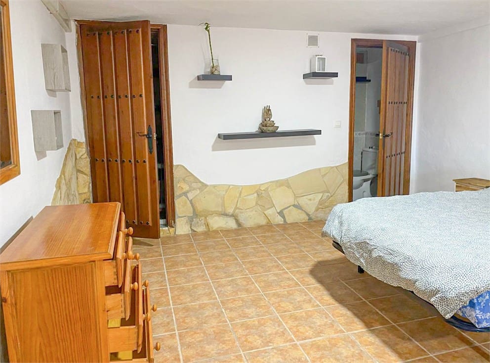 3 chambre Villa/Maison Mitoyenne à vendre à Nerja avec piscine - 340 000 € (Ref: 9207288)