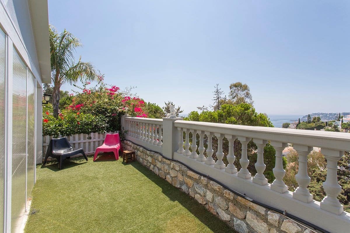 3 soveværelse Villa til salg i Almunecar med swimmingpool garage - € 560.000 (Ref: 9207289)