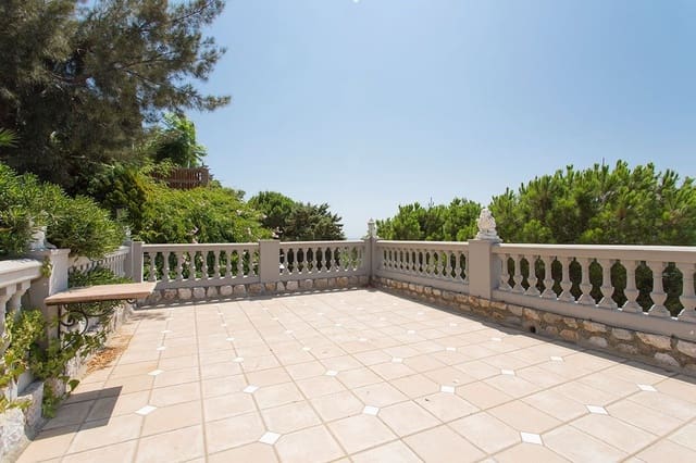 3 soveværelse Villa til salg i Almuñécar med swimmingpool garage - € 560.000 (Ref: 9207289)