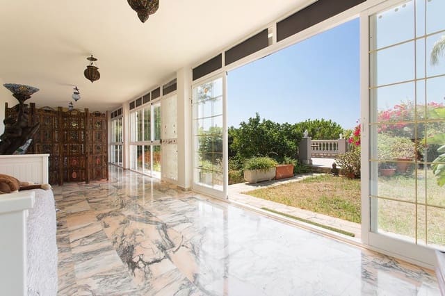 Villa till salu i Almuñécar - 560 000 € (Ref: 9207289)