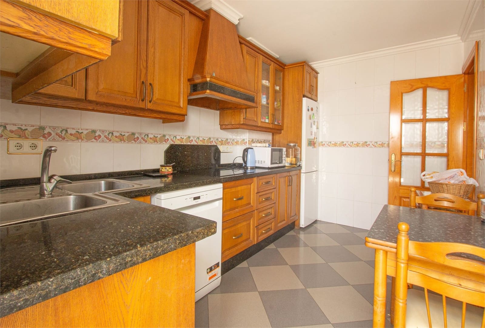 5 sypialnia Dom szeregowy na sprzedaż w Torrox-Costa z garażem - 345 000 € (Ref: 9207290)