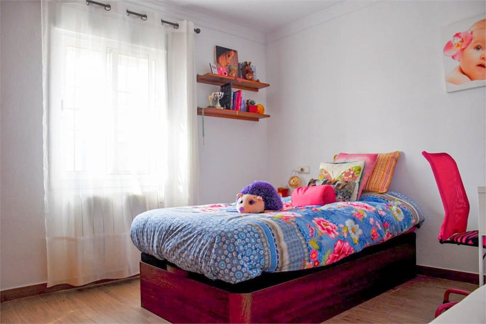 3 sovrum Villa till salu i Nerja med pool garage - 630 000 € (Ref: 9207293)