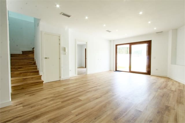 4 makuuhuone Omakotitalo myytävänä paikassa Almuñécar - 360 000 € (Ref: 9207297)