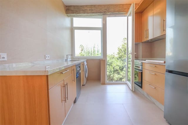 Apartamento de 2 habitaciones en Almuñécar en venta con garaje - 395.000 € (Ref: 9229152)