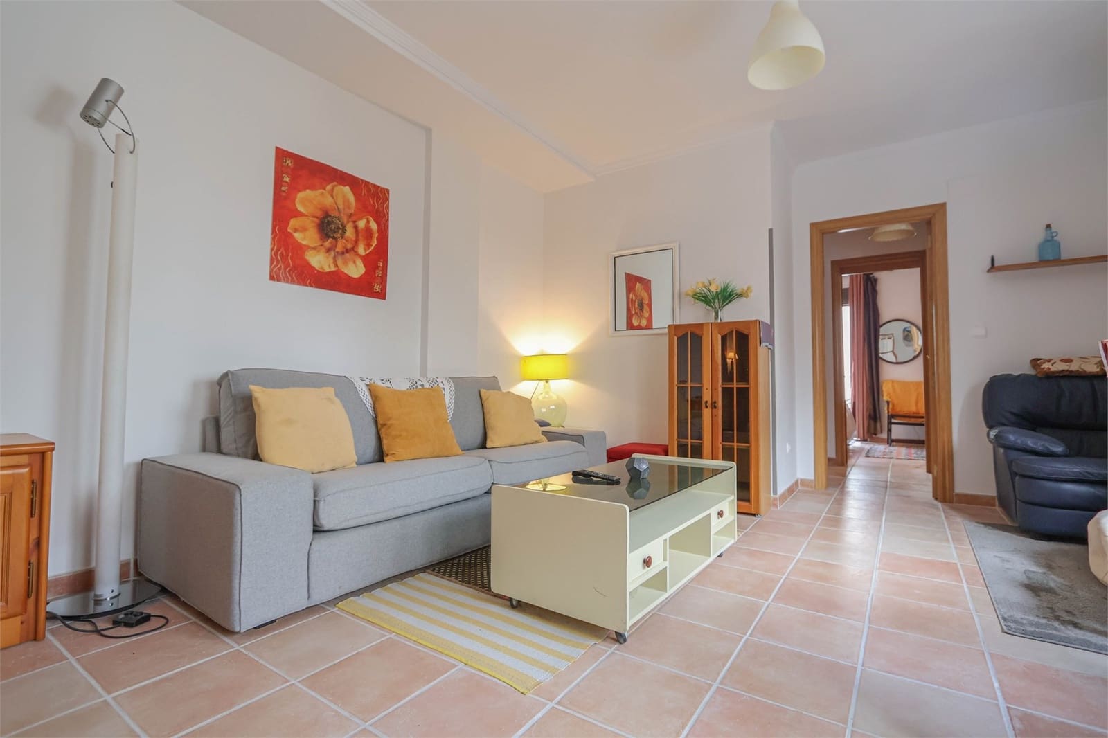 1 slaapkamer Appartement te koop in Salobrena met zwembad garage - € 120.000 (Ref: 9231766)