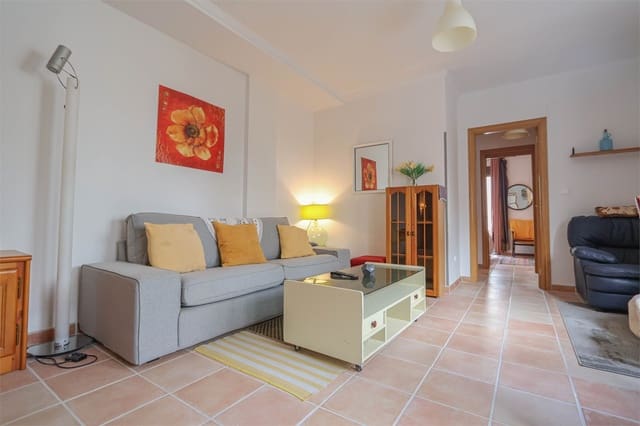 1 slaapkamer Appartement te koop in Salobreña met zwembad garage - € 120.000 (Ref: 9231766)