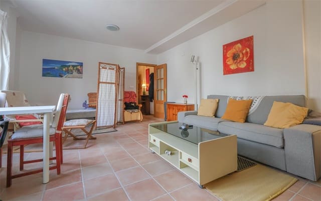 1 slaapkamer Appartement te koop in Salobreña met zwembad garage - € 120.000 (Ref: 9231766)