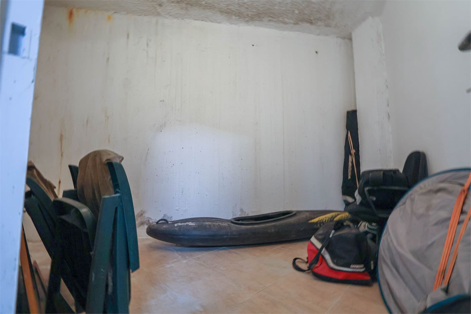 1 slaapkamer Appartement te koop in Salobrena met zwembad garage - € 120.000 (Ref: 9231766)