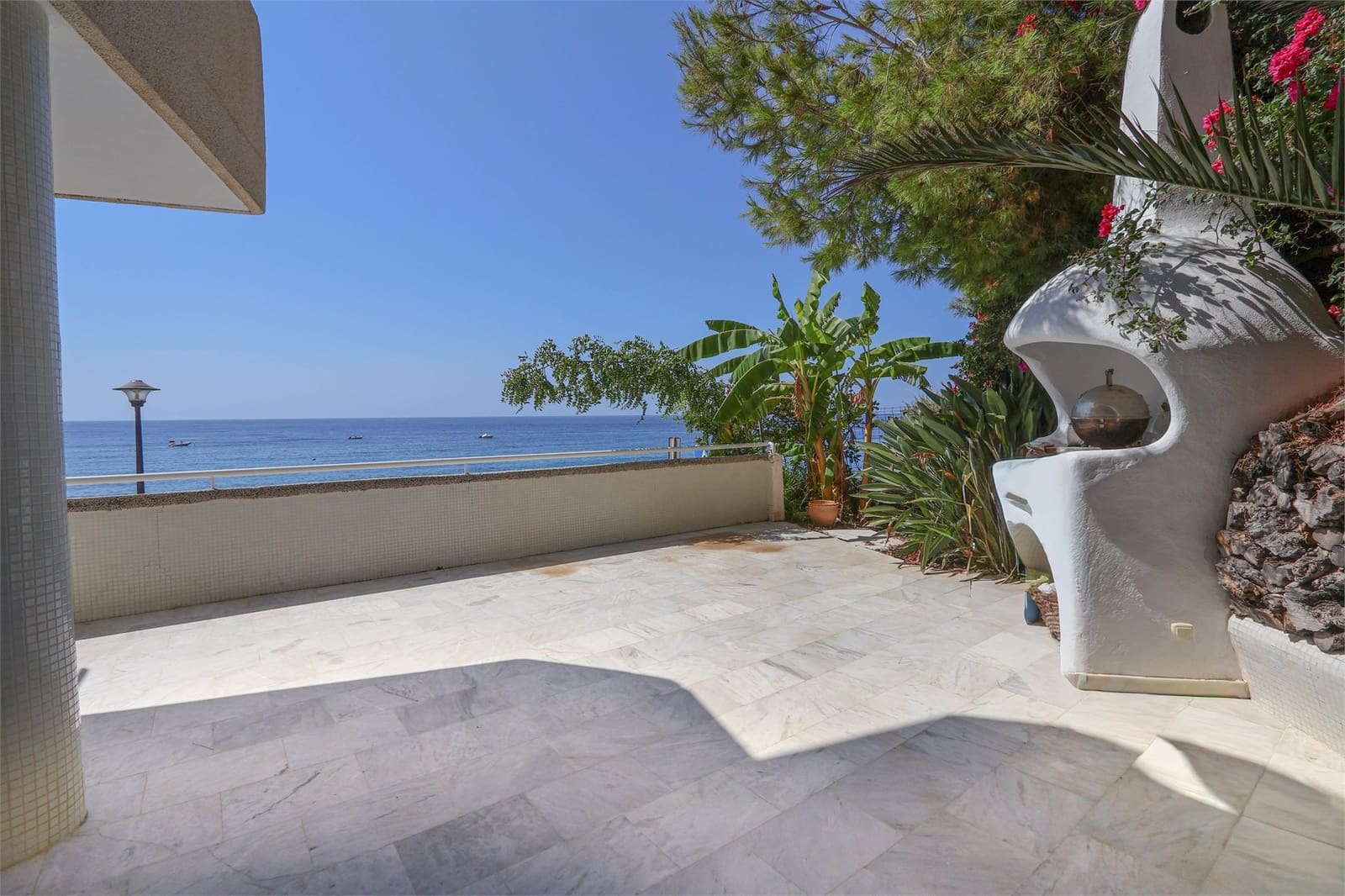 2 makuuhuone Huoneisto myytävänä paikassa La Herradura - 675 000 € (Ref: 9231767)