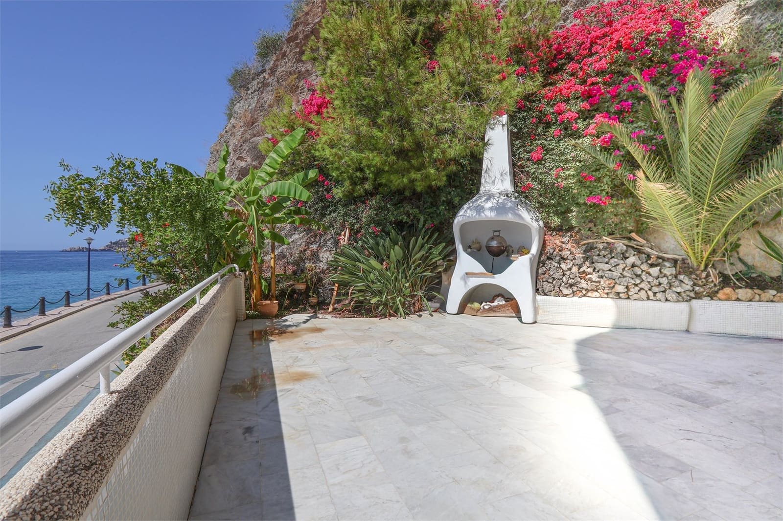 2 makuuhuone Huoneisto myytävänä paikassa La Herradura - 675 000 € (Ref: 9231767)