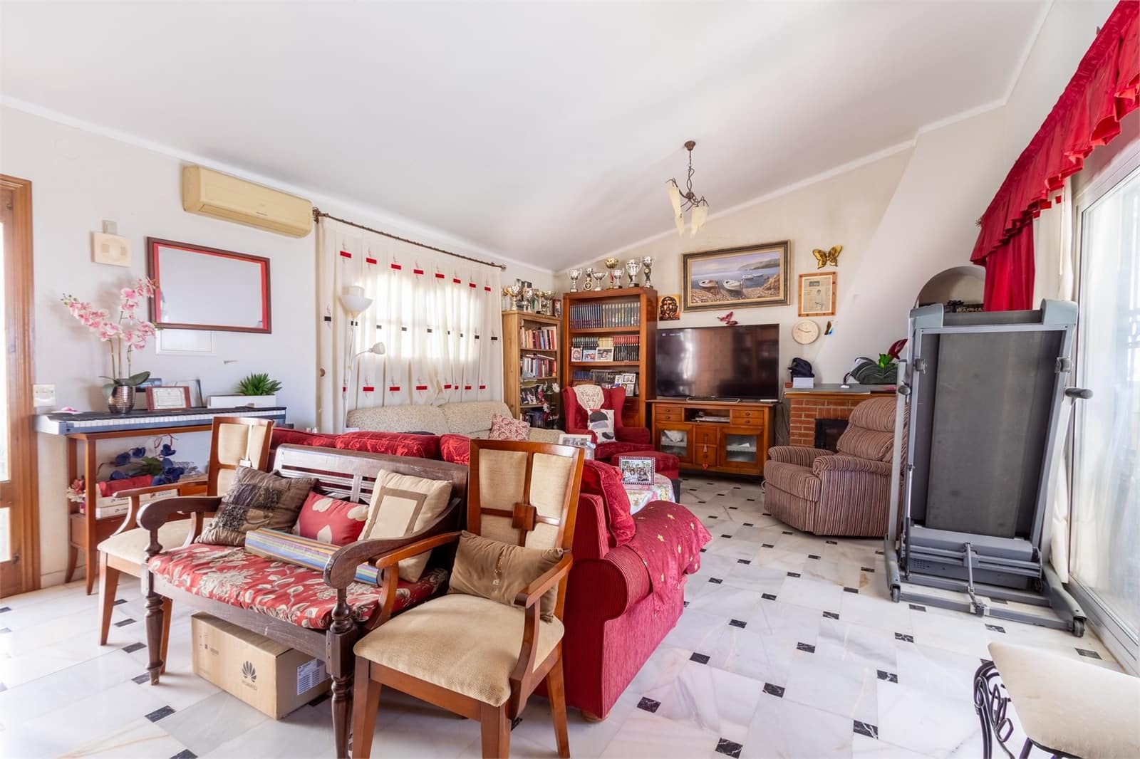 4 chambre Villa/Maison à vendre à Nerja avec piscine garage - 650 000 € (Ref: 9255451)