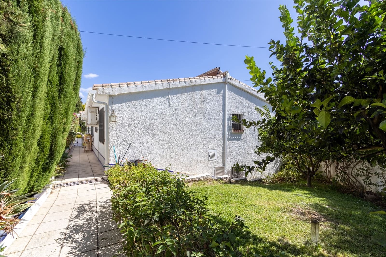 4 chambre Villa/Maison à vendre à Nerja avec piscine garage - 650 000 € (Ref: 9255451)