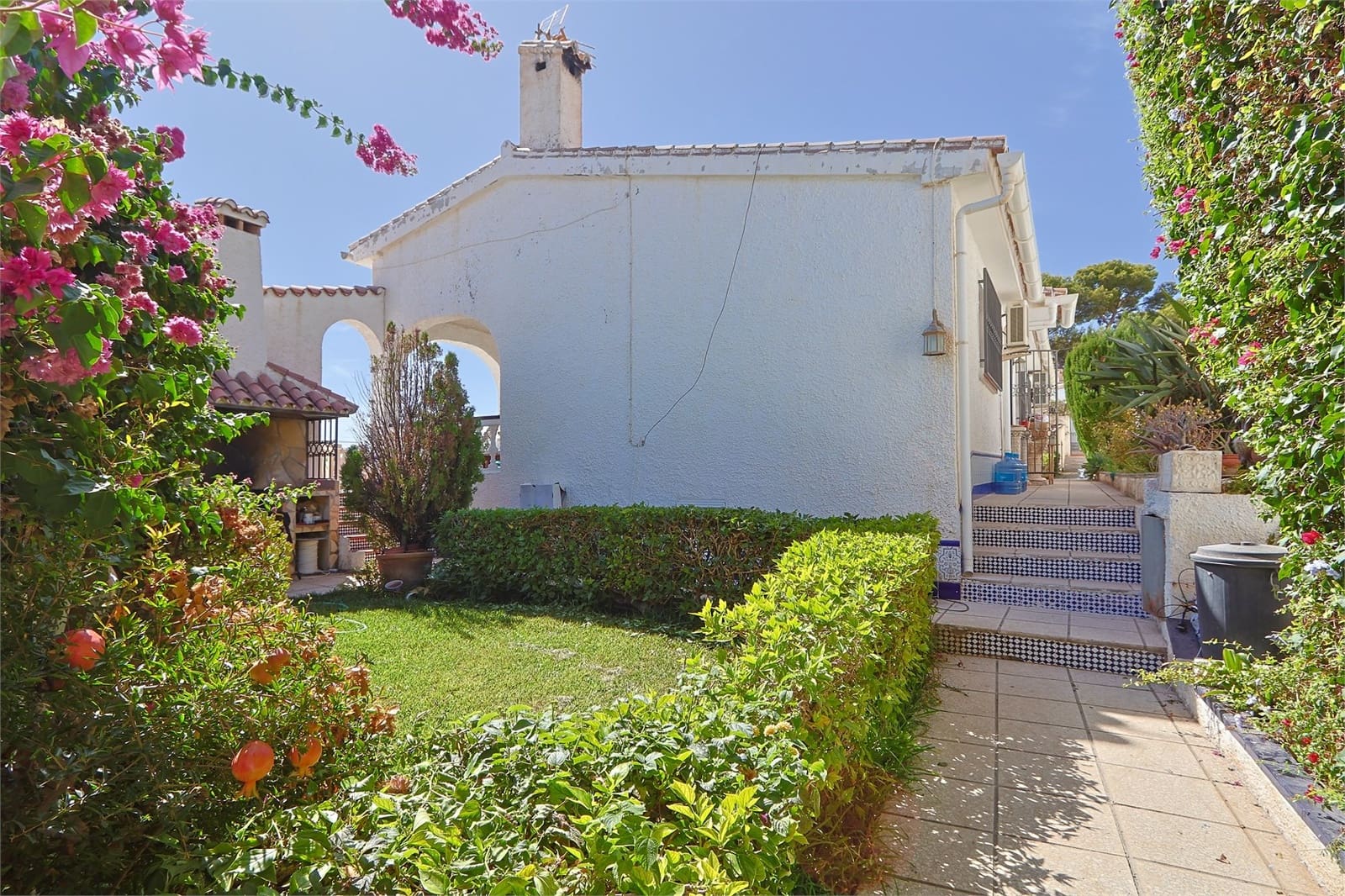 4 chambre Villa/Maison à vendre à Nerja avec piscine garage - 650 000 € (Ref: 9255451)