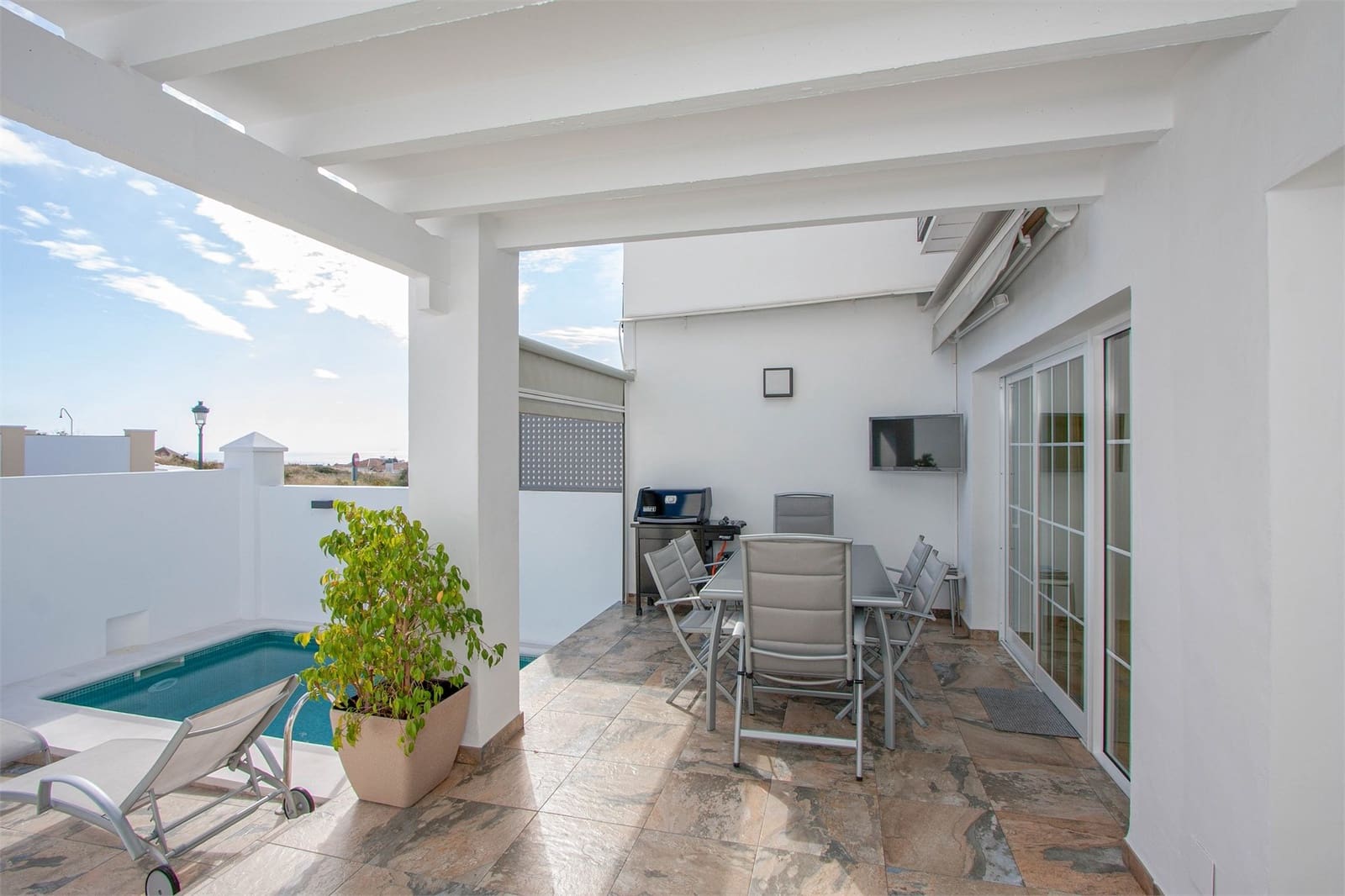 3 sovrum Hus till salu i Nerja med pool - 498 000 € (Ref: 9267542)