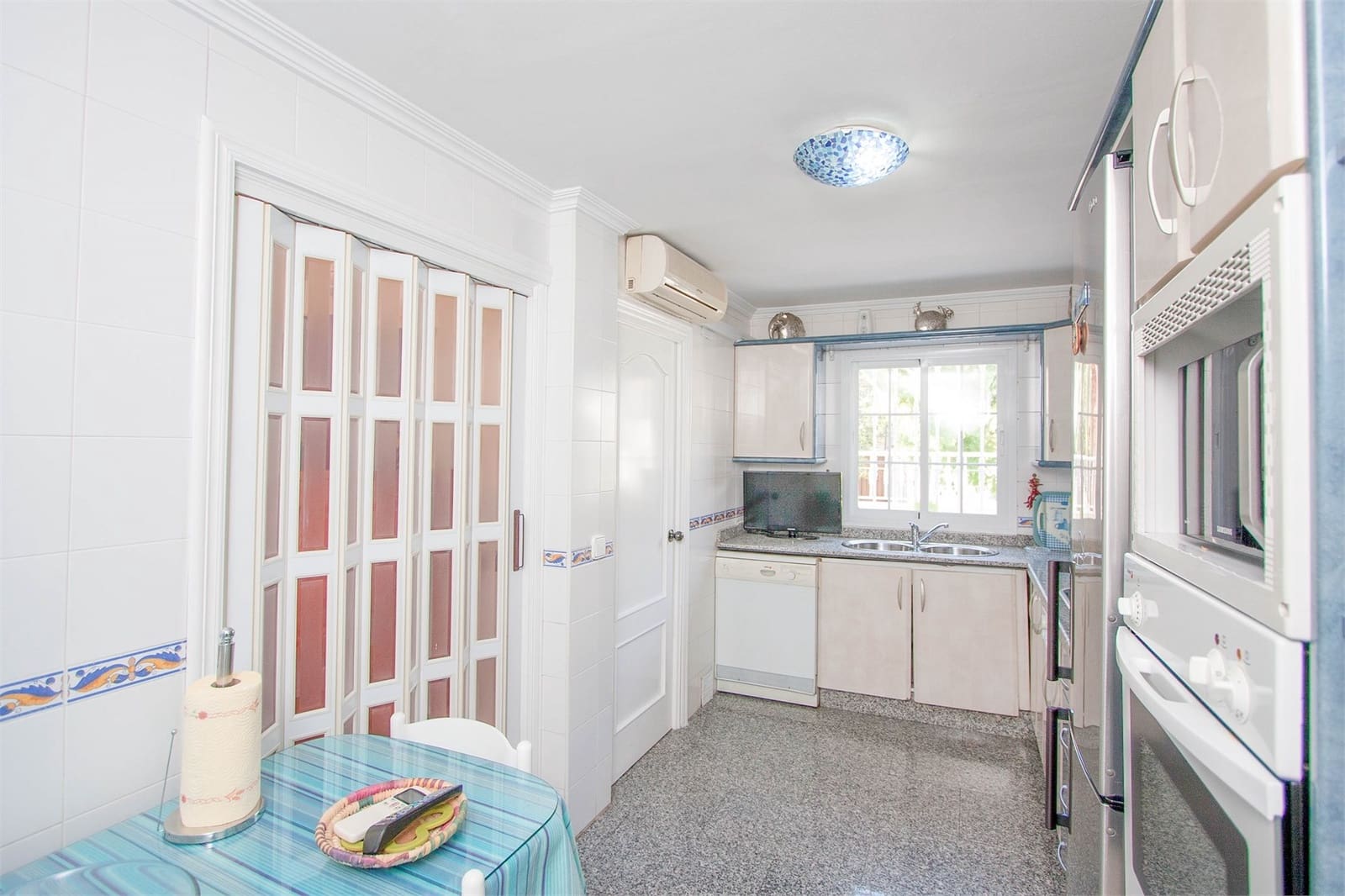 3 sovrum Hus till salu i Nerja med pool - 498 000 € (Ref: 9267542)